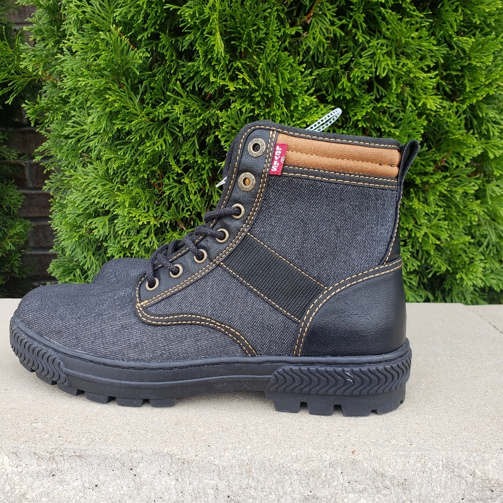 NWT LEVI'S Lace-up High-top Denim/Leather Boots 9 - Picture 2 of 9